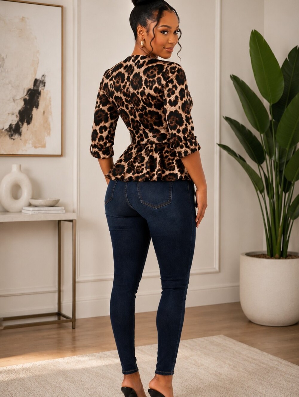 Flirty Blouse - Picture 2 of 2